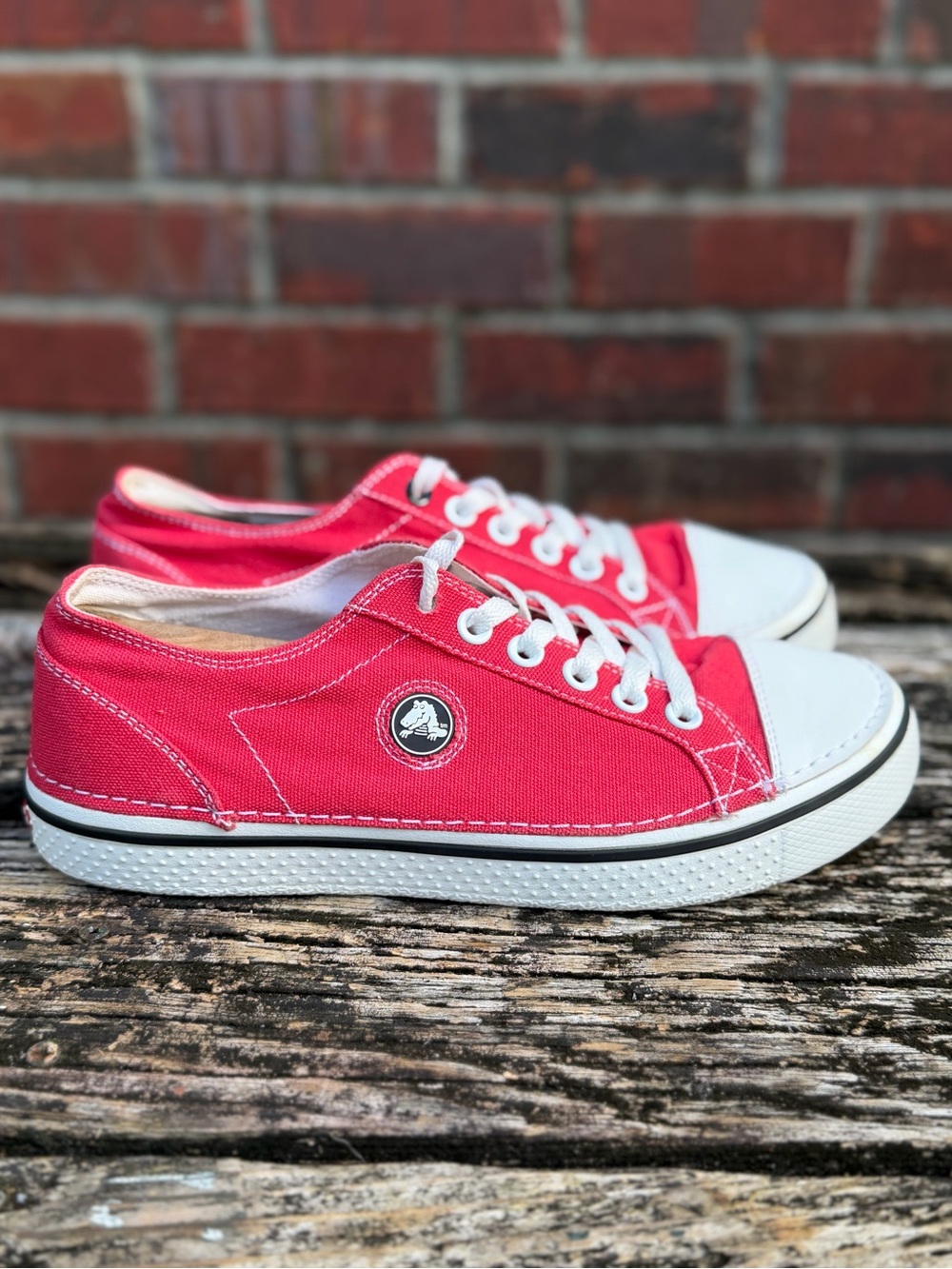 Crocs Hover Lace-Up Canvas True Red& White Unisex (M-9 W-11) Sneakers Shoes P4